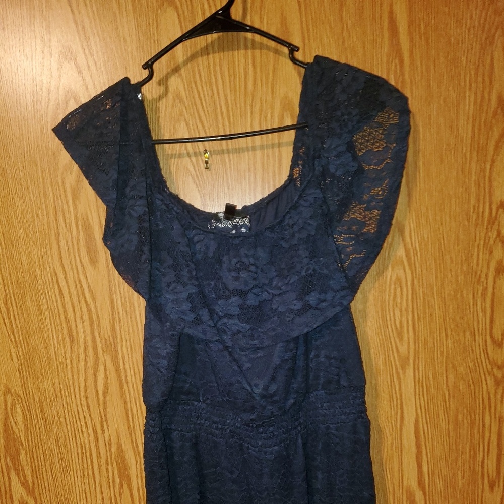 Long dress - Picture 2 of 4